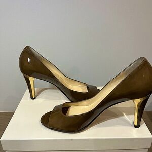 Women’s Brown and Gold Jimmy Choo London High Heels—Size 8.5 (US)